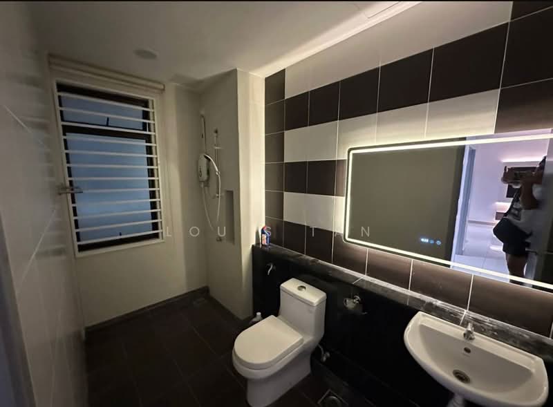 Apartment for Rent at Austin Regency (Pangsapuri Austin Perdana) - Louis Tan - Bathroom - PropertyGuru.com.my