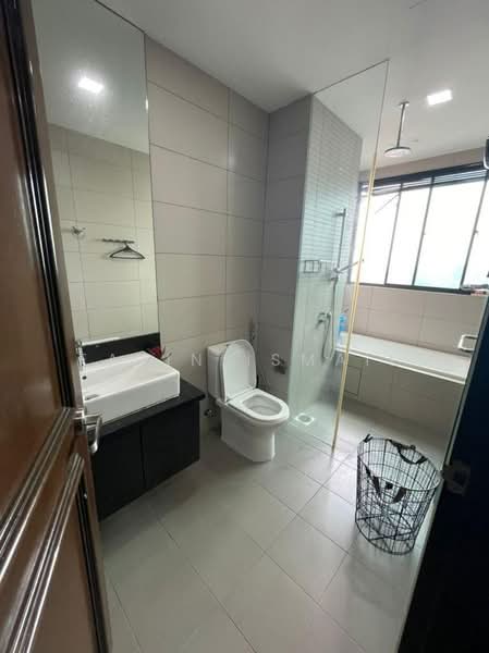 Servis Apartment untuk Disewa di Setia SKY Residences - Fatin Ismail - Bathroom - PropertyGuru.com.my