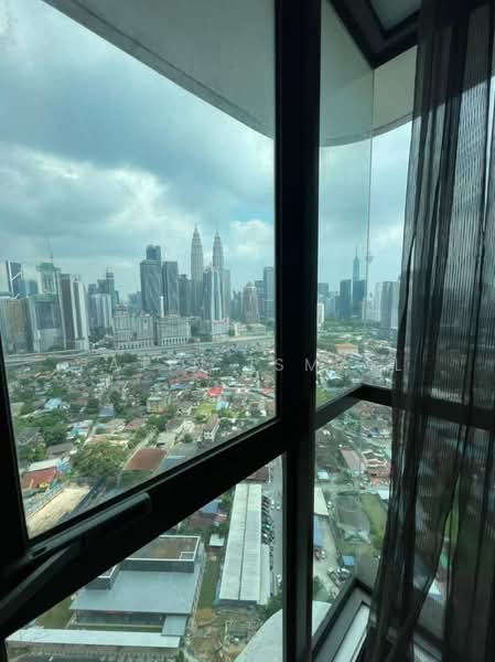 Servis Apartment untuk Disewa di Setia SKY Residences - Fatin Ismail - View - PropertyGuru.com.my