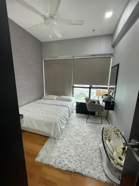 Servis Apartment untuk Disewa di Setia SKY Residences - Fatin Ismail - Bedroom - PropertyGuru.com.my