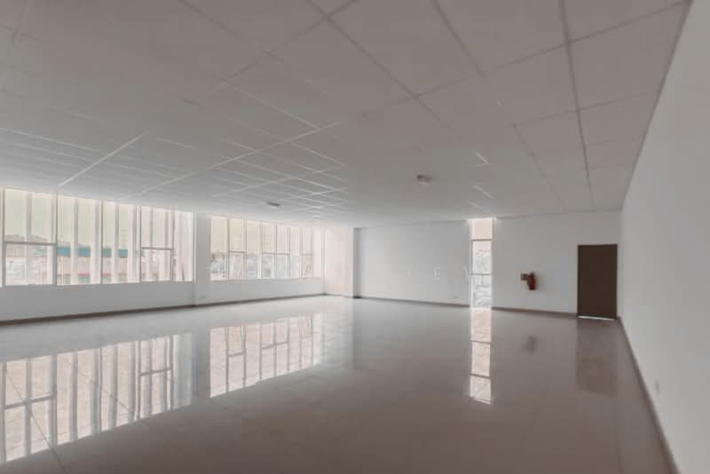 Kilang untuk Dijual di Taman Desa Cemerlang (Ulu Tiram) - Tom Chiew - Interior - PropertyGuru.com.my