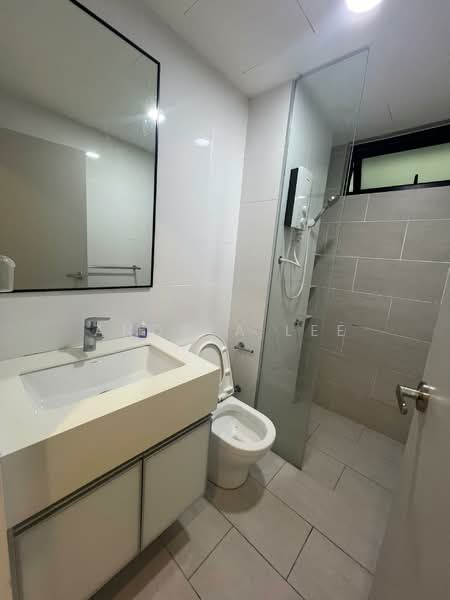 Condominium for Sale at Vertu Resort - Andrea Lee - Bathroom - PropertyGuru.com.my