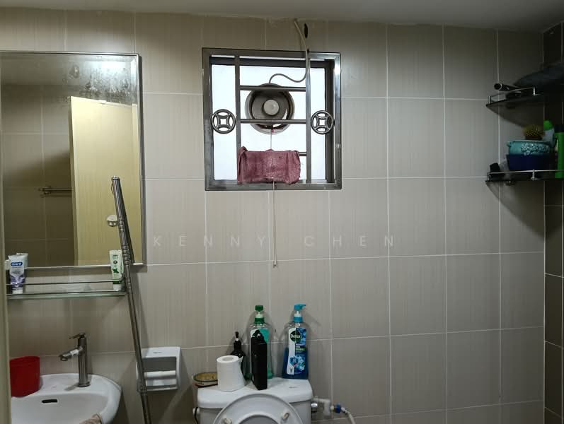 Kondominium untuk Dijual di Sering Akasia - Kenny Chen - Bathroom - PropertyGuru.com.my