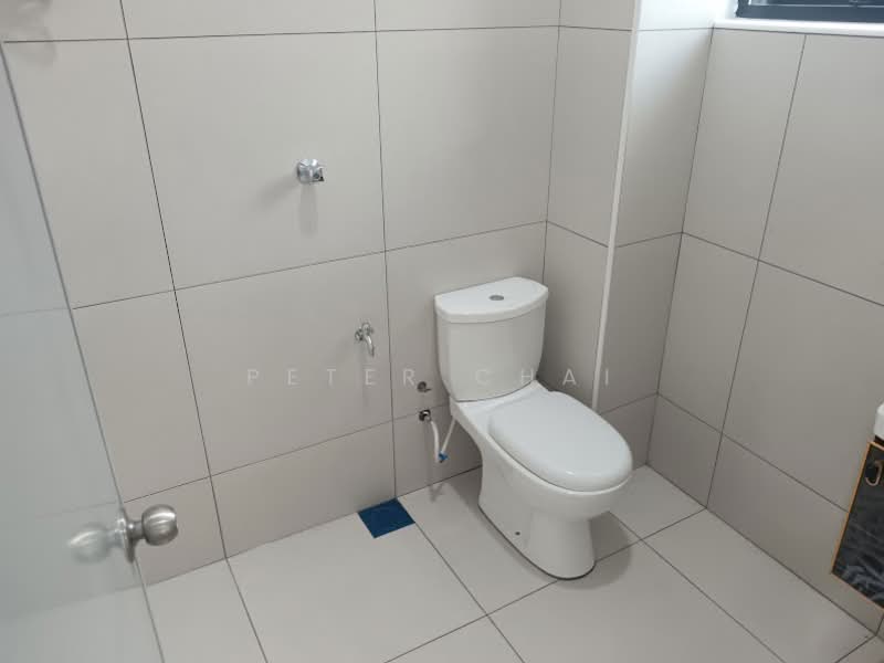 Rumah Teres 2 Tingkat untuk Dijual di Bandar Sungai Long (Selangor) - Peter Chai - Bathroom - PropertyGuru.com.my