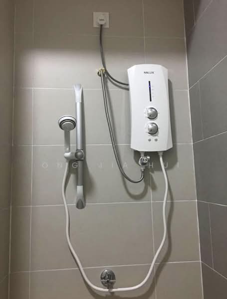 2-storey Terraced House for Rent in Bandar Sri Sendayan (Negeri Sembilan) - Ong Jia Hui - Bathroom - PropertyGuru.com.my