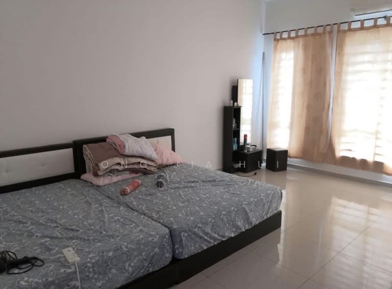 2-storey Terraced House for Rent in Bandar Sri Sendayan (Negeri Sembilan) - Ong Jia Hui - Bedroom - PropertyGuru.com.my