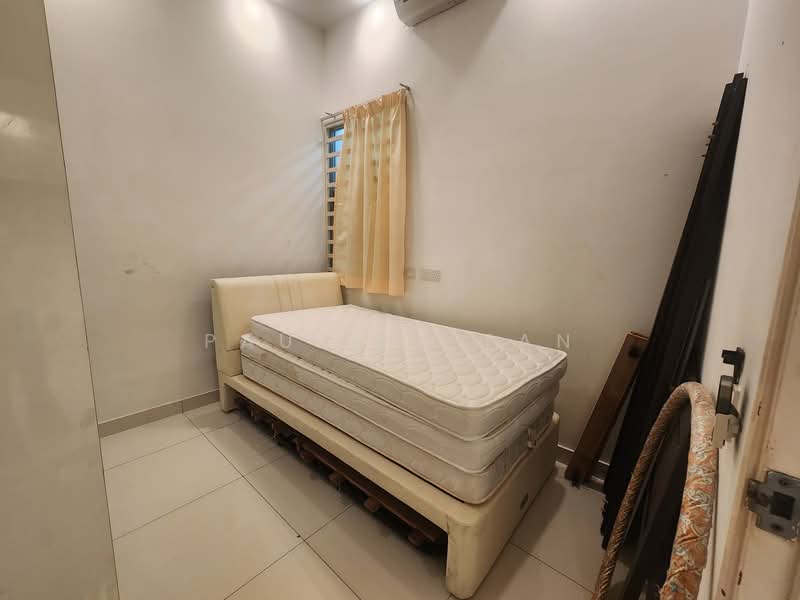 2.5-storey Terraced House for Rent in Sungai Ara (Penang) - Pauline Tan - Bedroom - PropertyGuru.com.my
