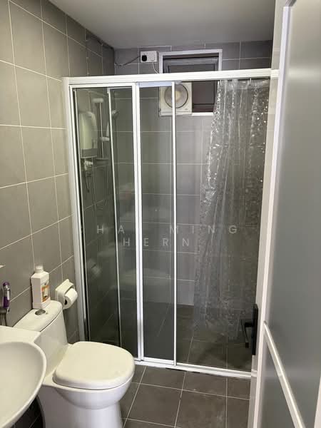 Service Residence for Rent at Savanna Executive Suite @ Southville City - Chai Ming Hern - Bathroom - PropertyGuru.com.my