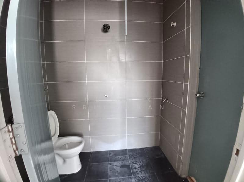 Rumah Teres 2-Tingkat untuk Dijual di Bandar Sunway (Sunway) - Priya K Sritharan - Bathroom - PropertyGuru.com.my