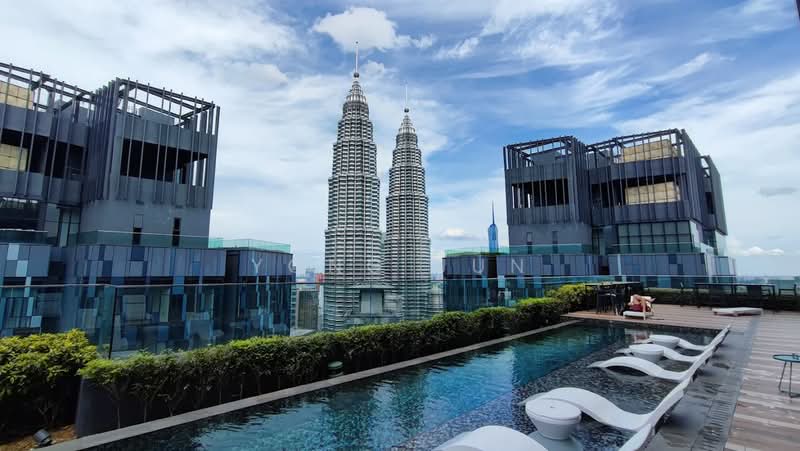 Servis Apartment untuk Dijual di Star Residences Two - Yong Jun - Roof Top Pool - PropertyGuru.com.my