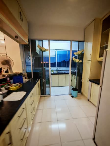 Condominium for Rent at Perdana Emerald - Stanley Lo - Kitchen - PropertyGuru.com.my