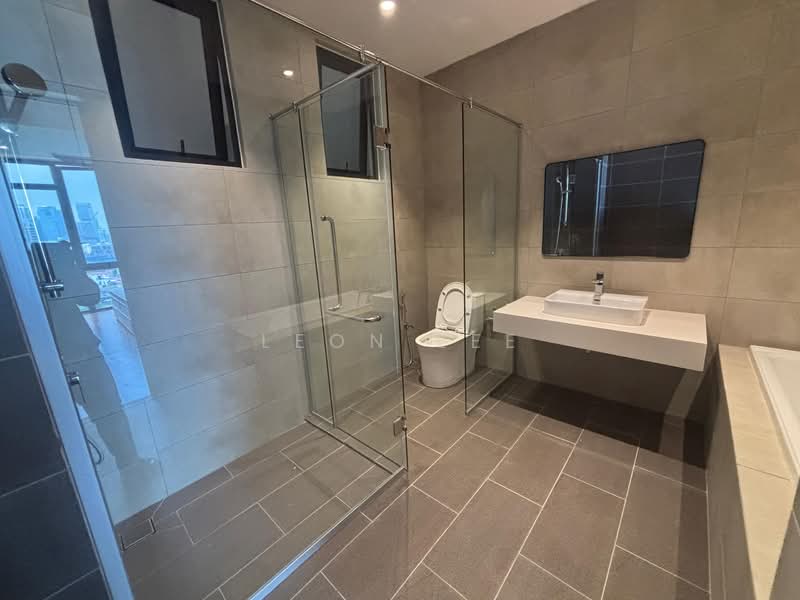 Kondominium untuk Disewa di Picasso Residence - Leon Lee - Bathroom - PropertyGuru.com.my