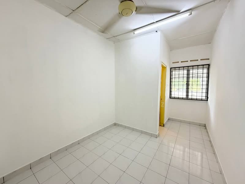 Rumah Teres 1 Tingkat untuk Dijual di Banting (Selangor) - Muz Hafiz - Interior - PropertyGuru.com.my