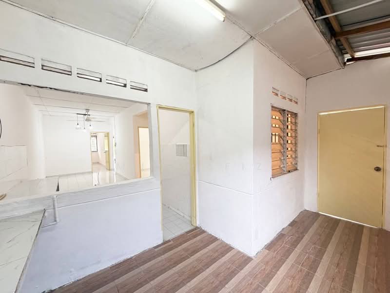 Rumah Teres 1 Tingkat untuk Dijual di Banting (Selangor) - Muz Hafiz - Interior - PropertyGuru.com.my