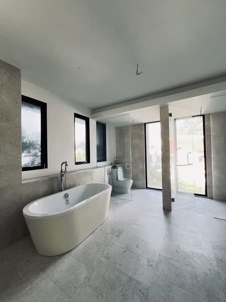 Rumah Banglo untuk Dijual di Ampang Jaya (Ampang) - Lucas Choo - Bathroom - PropertyGuru.com.my