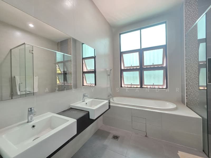 Rumah Berkembar untuk Dijual di Taman Melawati (Ulu Kelang) - Shaziery Iskandar - Bathroom - PropertyGuru.com.my
