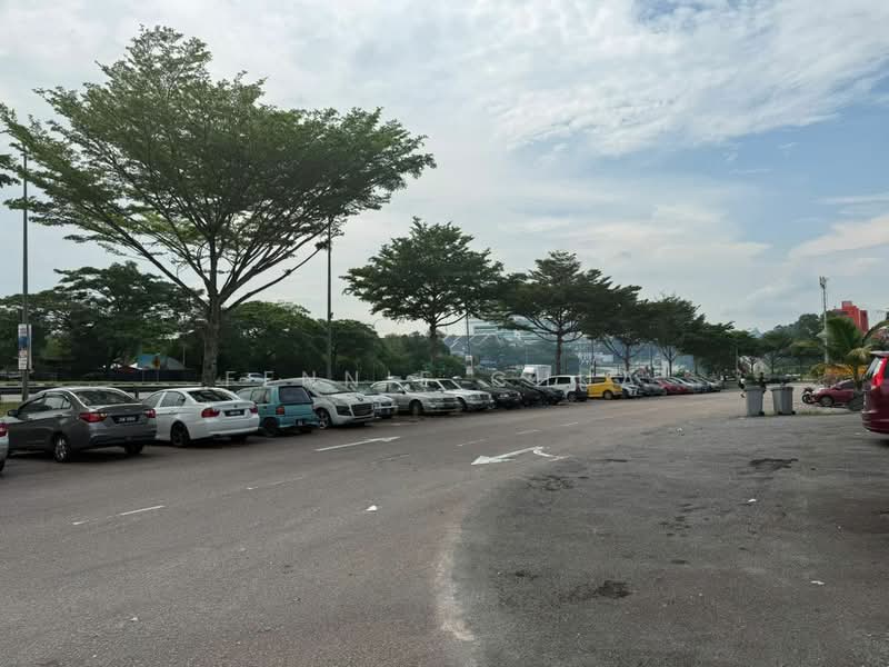 Shop for Rent in Taman Kempas Utama (Tebrau) - Fennie Chua - Exterior - PropertyGuru.com.my