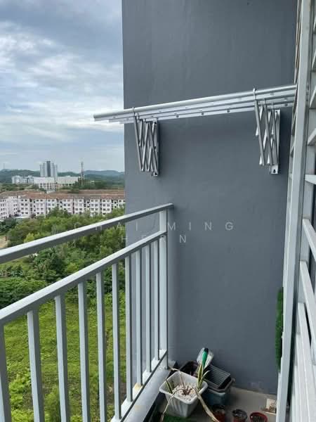 Pangsapuri untuk Disewa di Pangsapuri Putra Impian - Chai Ming Hern - Balcony - PropertyGuru.com.my