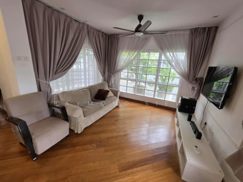 Kondominium untuk Disewa di Bukit Robson Condominium - Raymond Siew - Living Room - PropertyGuru.com.my