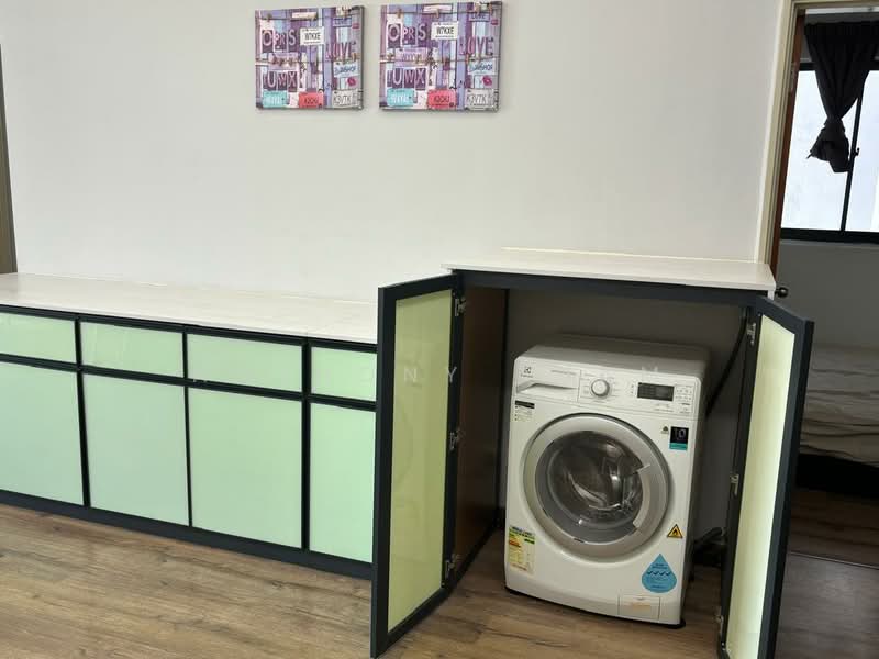 Servis Apartment untuk Disewa di SkyVille 8 @ Benteng 8 - Anthony Tham - Interior - PropertyGuru.com.my