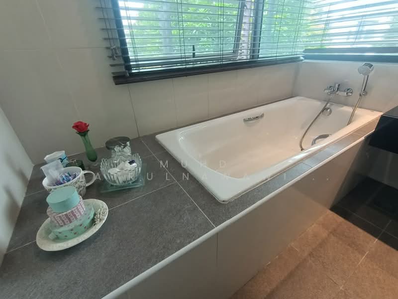 Rumah Banglo untuk Dijual di Cyberjaya (Selangor) - Muhd Khairulnawawi Kamaruddin - Bathroom - PropertyGuru.com.my