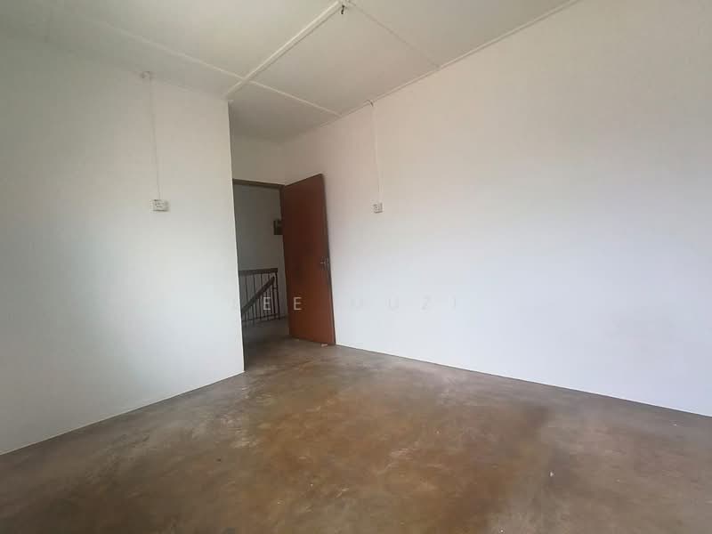 2-storey Terraced House for Sale in Menglembu (Perak) - Lee Muzi - Interior - PropertyGuru.com.my