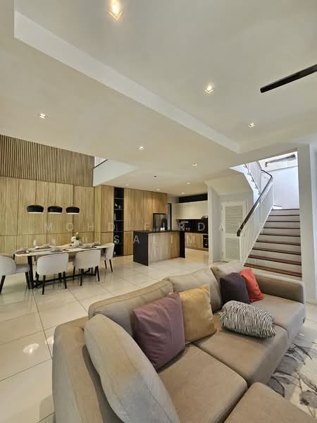 Rumah Berkembar untuk Dijual di Hulu Langat (Selangor) - Mohd Firdaus Salim - Living Room - PropertyGuru.com.my