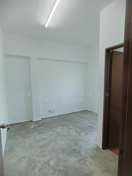Shop for Rent in Klang (Selangor) - Jaleela Banu Ahmad - Interior - PropertyGuru.com.my
