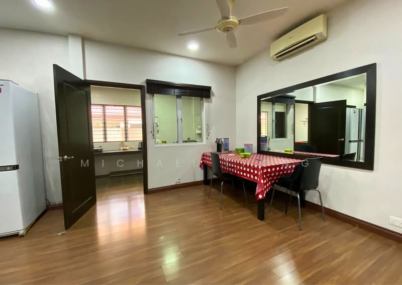 2-storey Terraced House for Sale in Shah Alam (Selangor) - Michael Thong - Dining Hall - PropertyGuru.com.my
