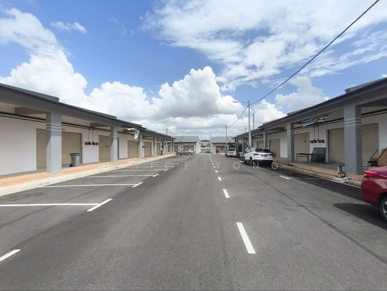 Kedai untuk Disewa di Bandar Putra (Kulai) - Janice Yong - Exterior - PropertyGuru.com.my