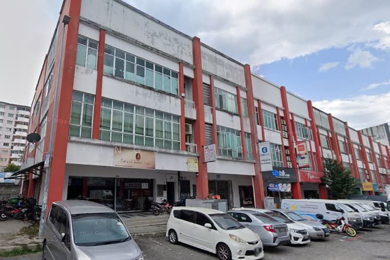 Kedai untuk Dijual di Seri Kembangan (Selangor) - Kingsley Chai - Exterior - PropertyGuru.com.my