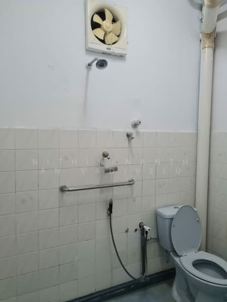 2-storey Terraced House for Sale in TTDI Jaya (Shah Alam) - Nithiyananthan Vadivelu - Bathroom - PropertyGuru.com.my