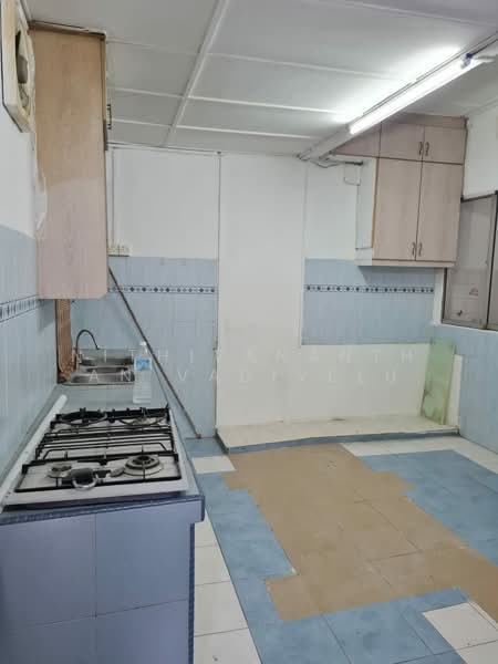 2-storey Terraced House for Sale in TTDI Jaya (Shah Alam) - Nithiyananthan Vadivelu - Kitchen - PropertyGuru.com.my