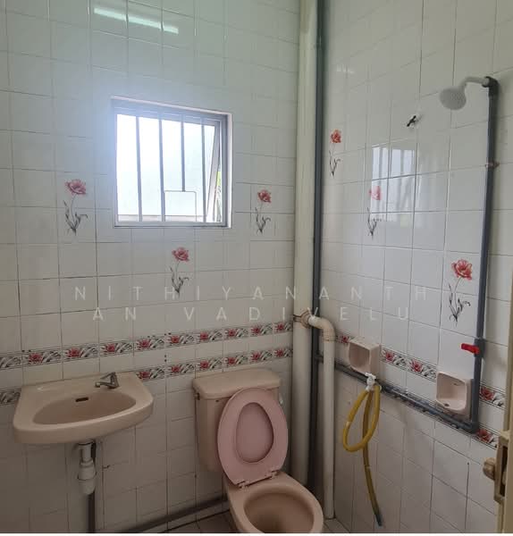 Rumah Teres 2 Tingkat untuk Dijual di TTDI Jaya (Shah Alam) - Nithiyananthan Vadivelu - Bathroom - PropertyGuru.com.my
