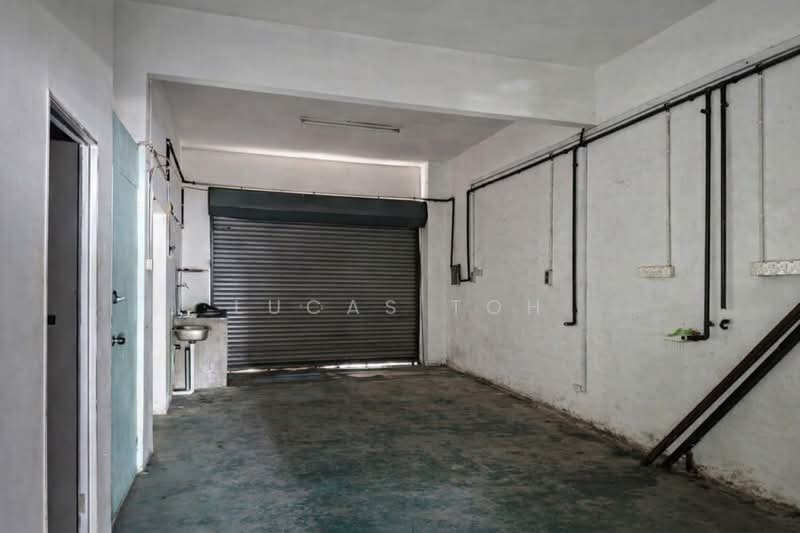 Shop for Rent in Saujana Utama (Selangor) - Lucas Toh - Interior - PropertyGuru.com.my