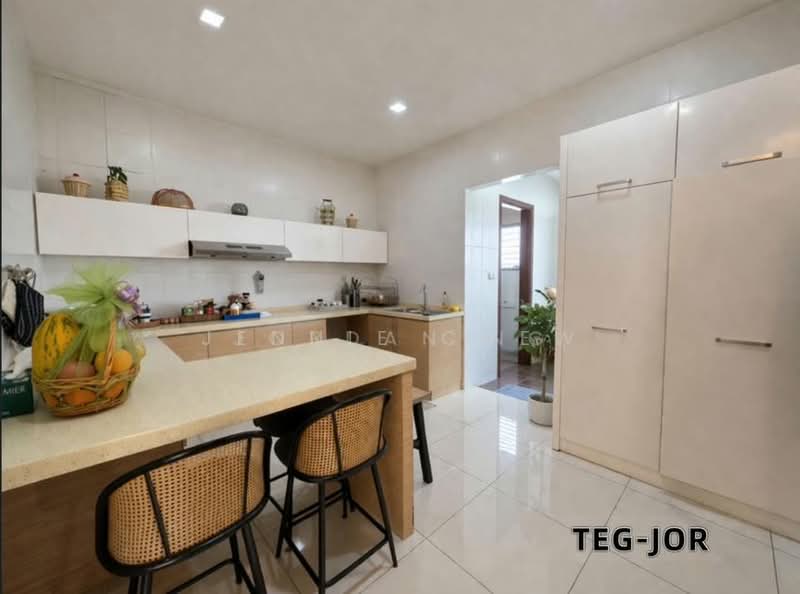 Semi-Detached House for Sale in Setia Eco Park (Setia Alam) - Jennie Chew - Kitchen - PropertyGuru.com.my