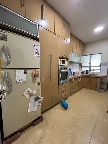 2-storey Terraced House for Sale in Bandar Utama 10 (Bandar Utama) - Jess Liang - Kitchen - PropertyGuru.com.my