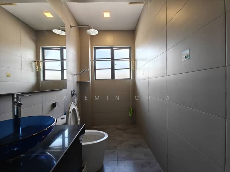 Rumah Teres 2 Tingkat untuk Disewa di Paragon Utama (Selayang) - Jasemin Chia - Bathroom - PropertyGuru.com.my