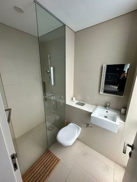 Kondominium untuk Disewa di The Capers @ Sentul East - Jonathan Yeoh - Bathroom - PropertyGuru.com.my