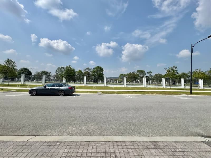 Rumah Berkembar untuk Dijual di Kuala Selangor (Selangor) - Rafedah Binti Abdul Aziz - Exterior - PropertyGuru.com.my
