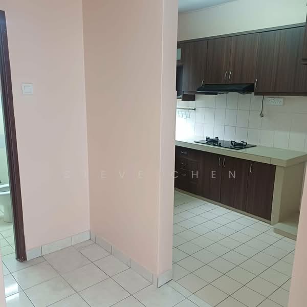 Rumah Berkembar untuk Disewa di Rawang (Selangor) - Steve Chen - Kitchen - PropertyGuru.com.my