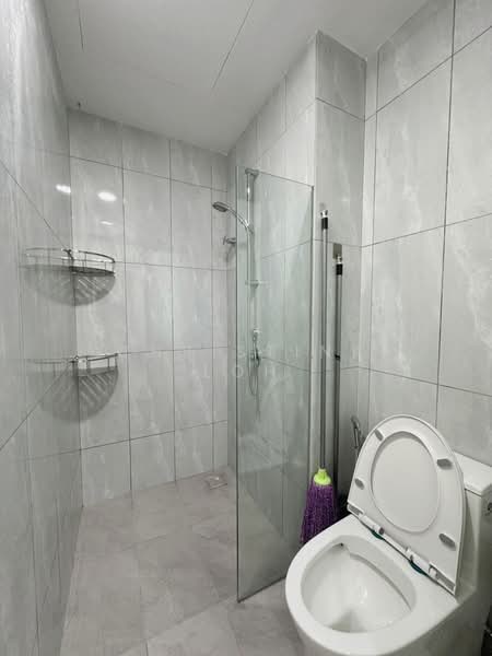 Apartment for Rent at Savana @ Batu Kawan - Christina Loh - Bathroom - PropertyGuru.com.my