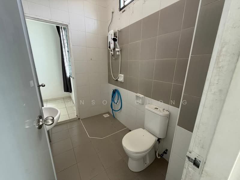 Rumah Teres 2 Tingkat untuk Dijual di Nusa Sentral (Iskandar Puteri (Nusajaya)) - Johnson Chong - Bathroom - PropertyGuru.com.my