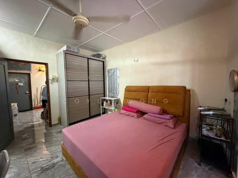 Rumah Berkembar untuk Dijual di Rawang (Selangor) - Coyee Wong - Bedroom - PropertyGuru.com.my
