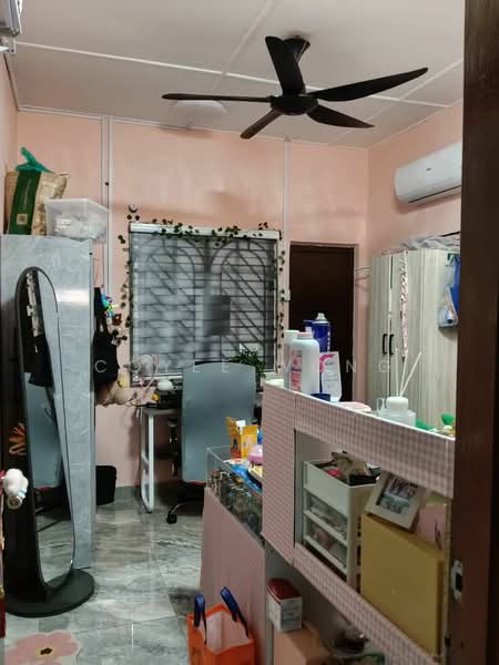 Rumah Berkembar untuk Dijual di Rawang (Selangor) - Coyee Wong - Study - PropertyGuru.com.my