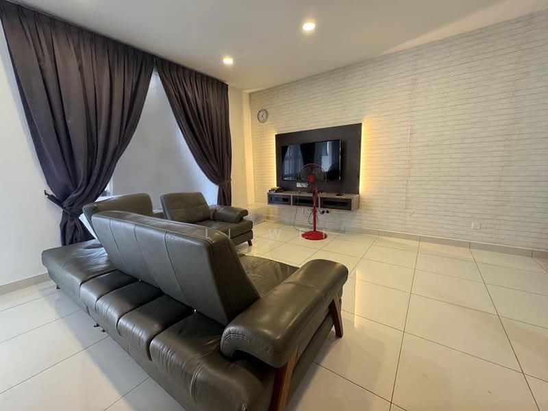 2-storey Terraced House for Sale in Johor Bahru (Johor) - Li Wei - Living Room - PropertyGuru.com.my