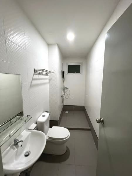 Servis Apartment untuk Dijual di Seasons Amara Larkin - Ee Fong Toh - Bathroom - PropertyGuru.com.my