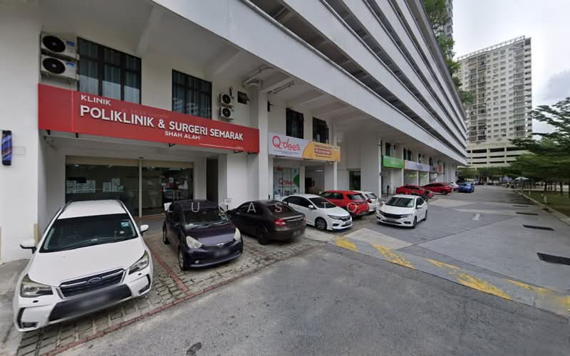 Shop for Rent in Seksyen 22 (Shah Alam) - Lucas Toh - Exterior - PropertyGuru.com.my