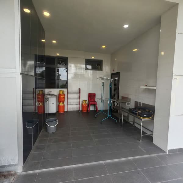 Rumah Berkembar untuk Dijual di Johor Bahru (Johor) - Orange Koh - Exterior - PropertyGuru.com.my