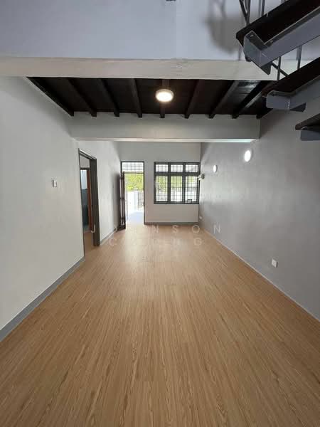 1-storey Terraced House for Sale in Taman Molek (Johor Bahru) - Johnson Chong - Living Room - PropertyGuru.com.my